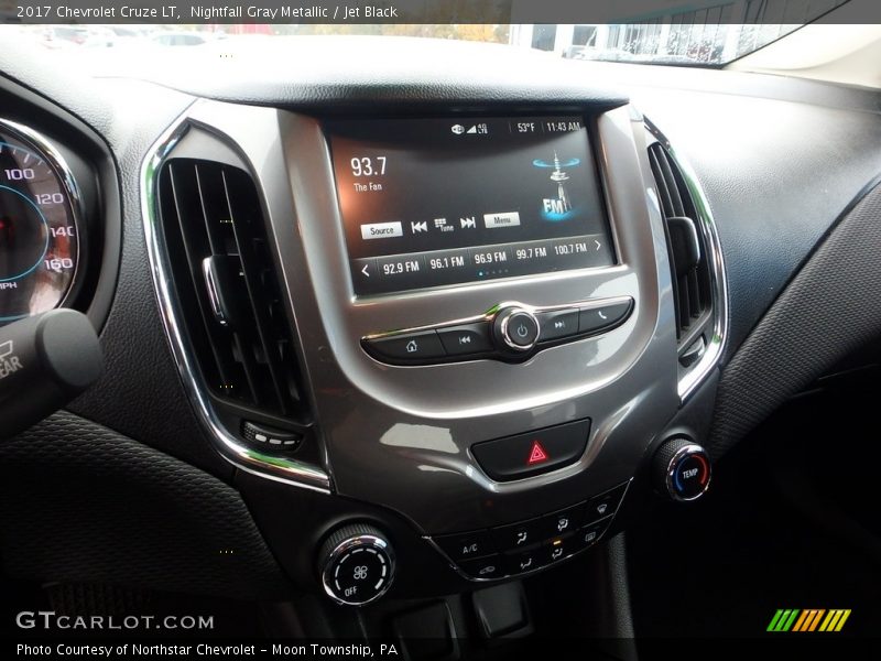 Nightfall Gray Metallic / Jet Black 2017 Chevrolet Cruze LT