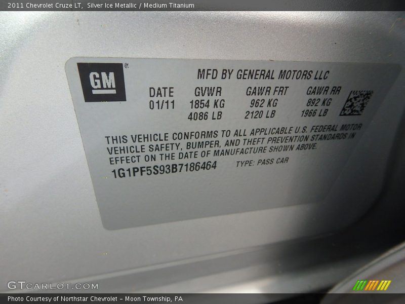 Silver Ice Metallic / Medium Titanium 2011 Chevrolet Cruze LT