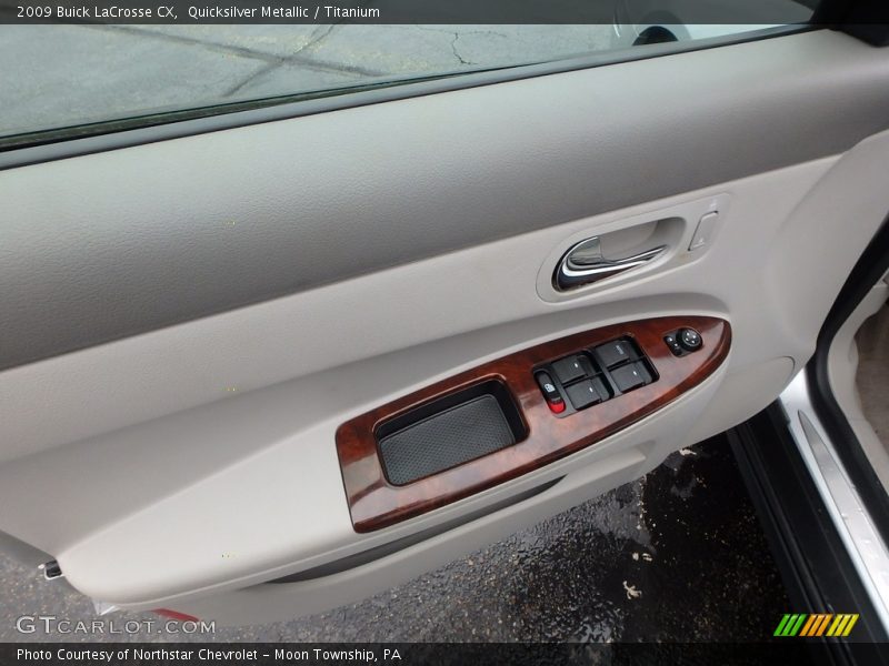 Quicksilver Metallic / Titanium 2009 Buick LaCrosse CX