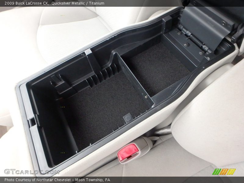 Quicksilver Metallic / Titanium 2009 Buick LaCrosse CX