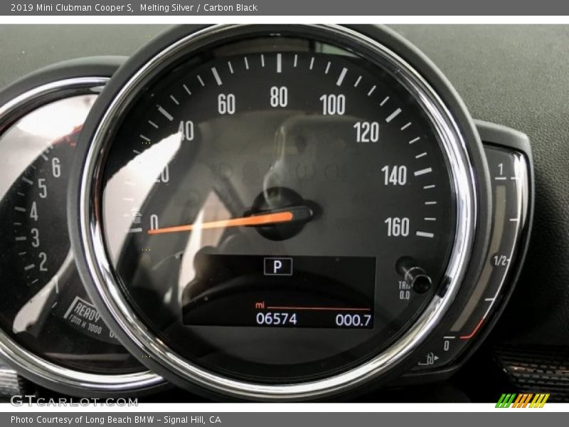 Melting Silver / Carbon Black 2019 Mini Clubman Cooper S
