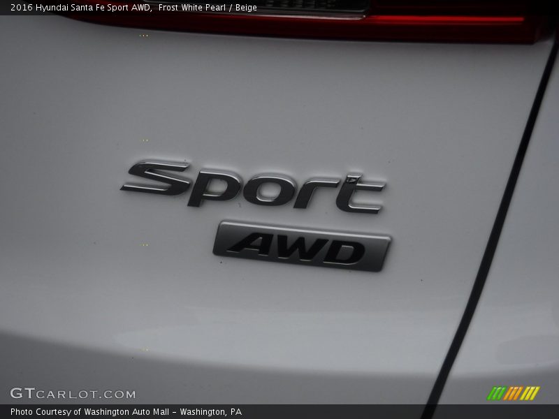 Frost White Pearl / Beige 2016 Hyundai Santa Fe Sport AWD