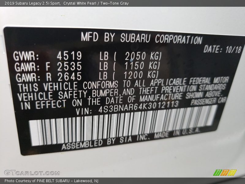 Crystal White Pearl / Two-Tone Gray 2019 Subaru Legacy 2.5i Sport