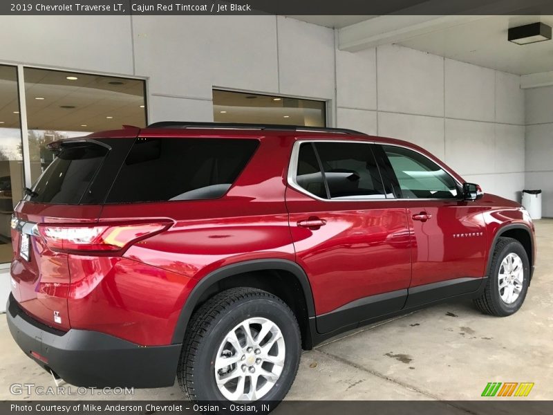 Cajun Red Tintcoat / Jet Black 2019 Chevrolet Traverse LT