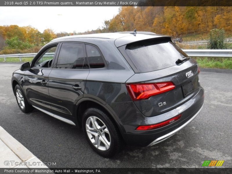 Manhattan Gray Metallic / Rock Gray 2018 Audi Q5 2.0 TFSI Premium quattro