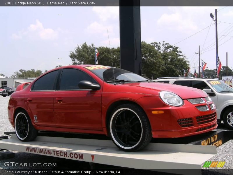 Flame Red / Dark Slate Gray 2005 Dodge Neon SXT