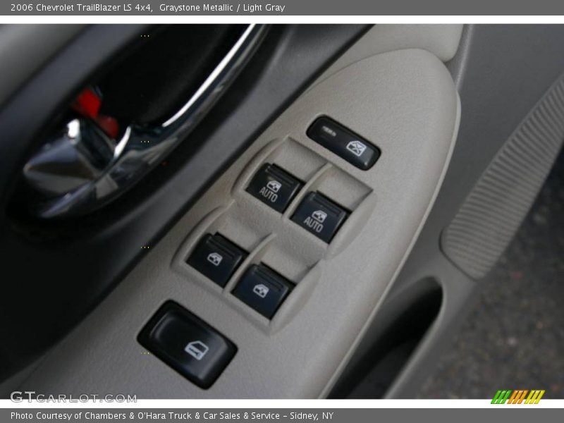 Graystone Metallic / Light Gray 2006 Chevrolet TrailBlazer LS 4x4