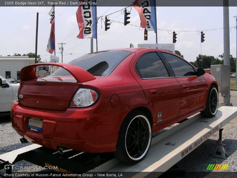 Flame Red / Dark Slate Gray 2005 Dodge Neon SXT