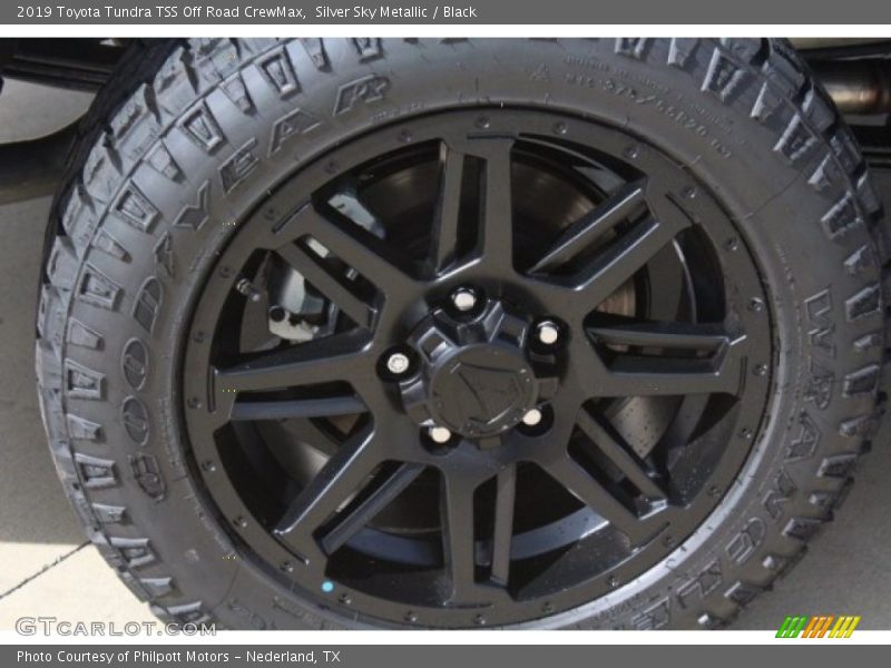 Silver Sky Metallic / Black 2019 Toyota Tundra TSS Off Road CrewMax