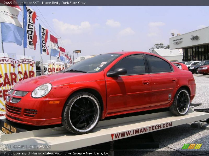 Flame Red / Dark Slate Gray 2005 Dodge Neon SXT