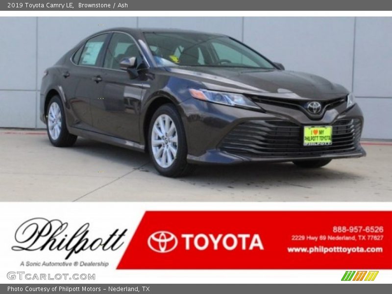 Brownstone / Ash 2019 Toyota Camry LE