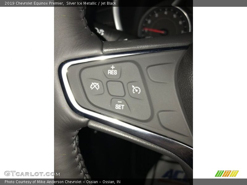 Silver Ice Metallic / Jet Black 2019 Chevrolet Equinox Premier