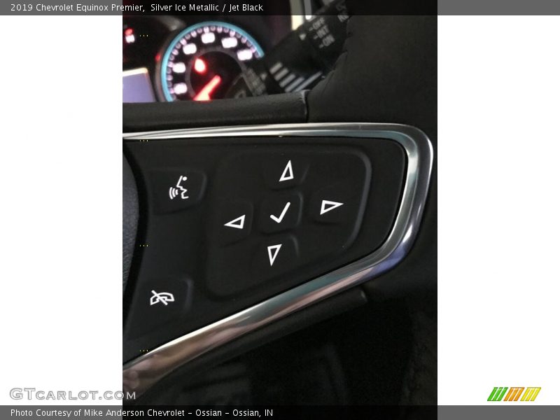 Silver Ice Metallic / Jet Black 2019 Chevrolet Equinox Premier