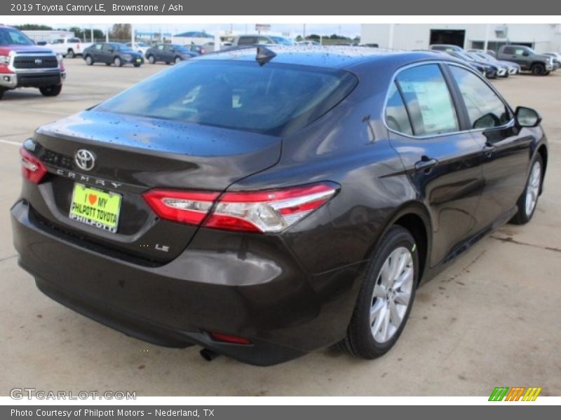 Brownstone / Ash 2019 Toyota Camry LE