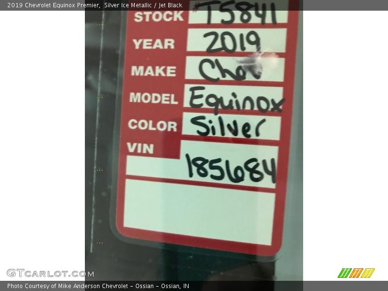 Silver Ice Metallic / Jet Black 2019 Chevrolet Equinox Premier
