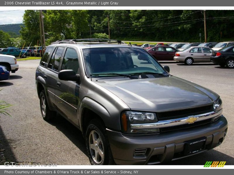 Graystone Metallic / Light Gray 2006 Chevrolet TrailBlazer LS 4x4