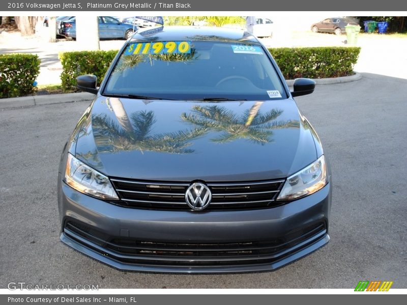 Platinum Grey Metallic / Titan Black 2016 Volkswagen Jetta S
