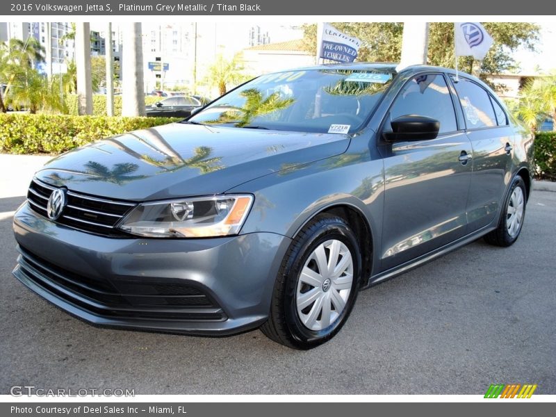 Platinum Grey Metallic / Titan Black 2016 Volkswagen Jetta S