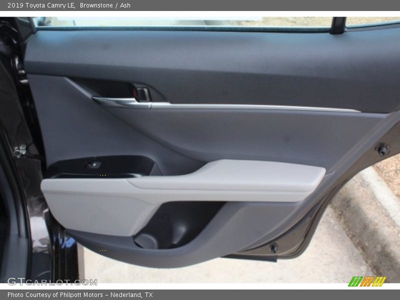 Brownstone / Ash 2019 Toyota Camry LE