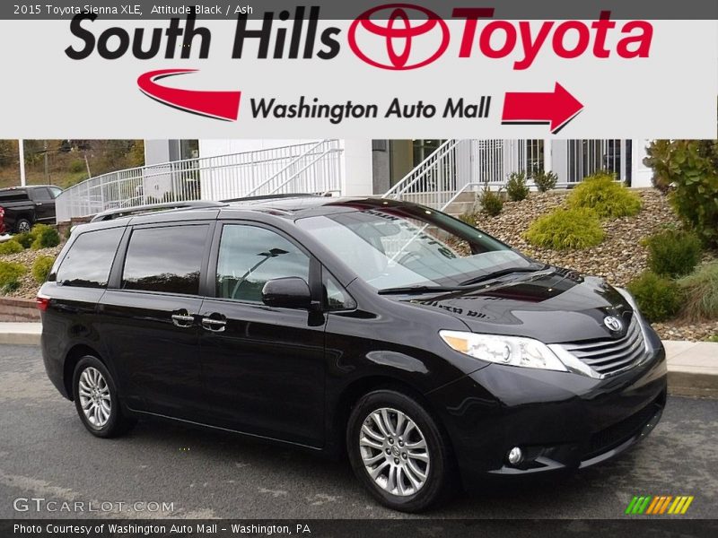 Attitude Black / Ash 2015 Toyota Sienna XLE