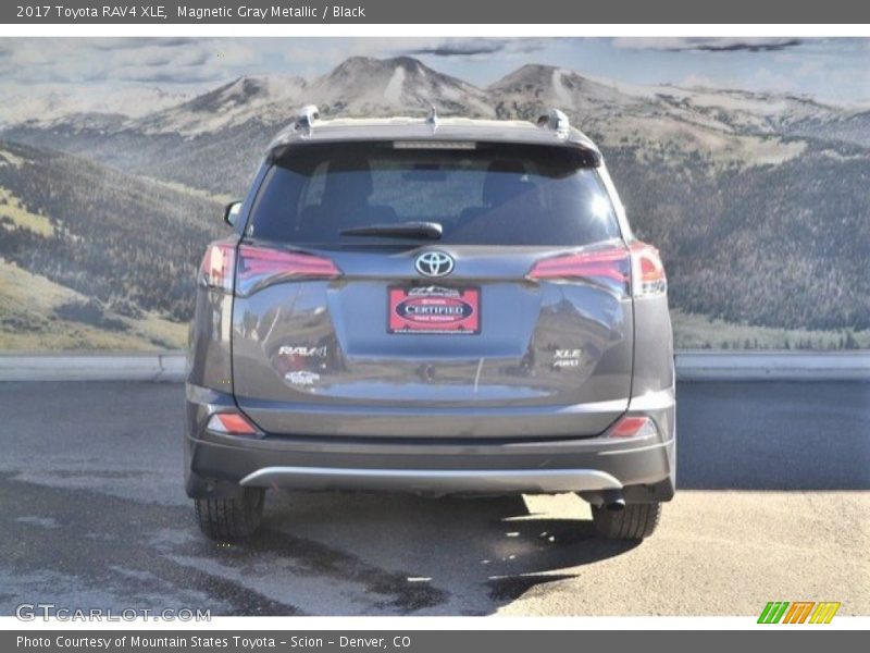 Magnetic Gray Metallic / Black 2017 Toyota RAV4 XLE