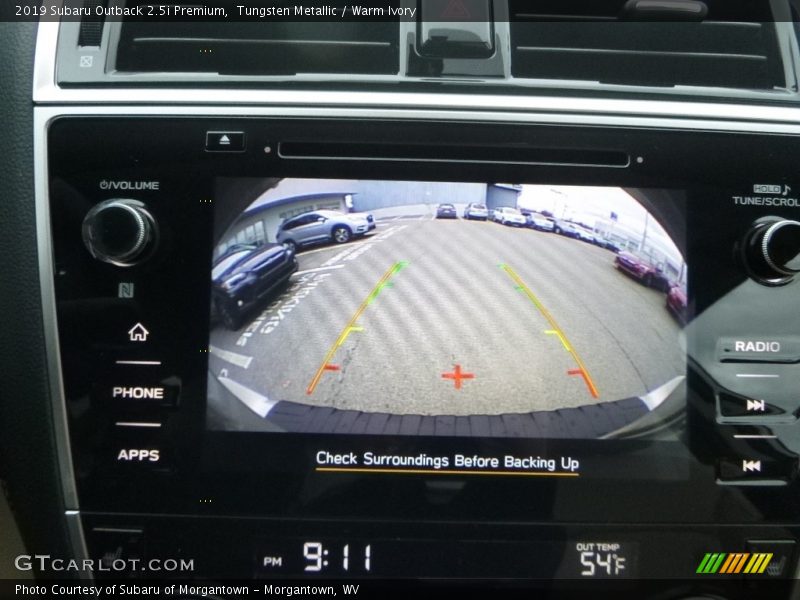 Tungsten Metallic / Warm Ivory 2019 Subaru Outback 2.5i Premium