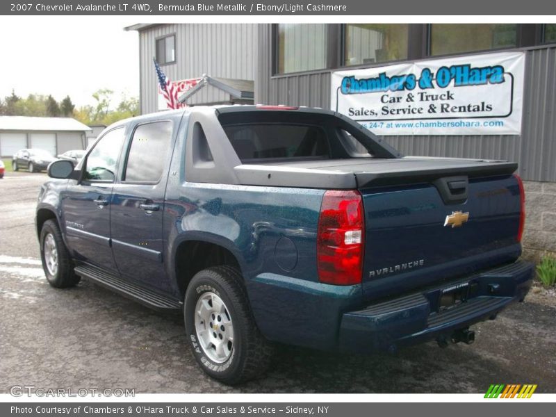 Bermuda Blue Metallic / Ebony/Light Cashmere 2007 Chevrolet Avalanche LT 4WD