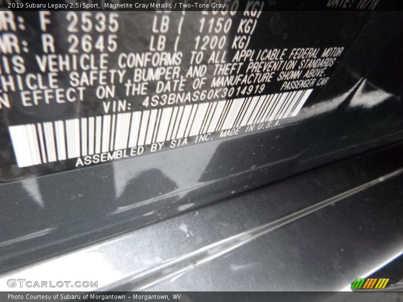 Magnetite Gray Metallic / Two-Tone Gray 2019 Subaru Legacy 2.5i Sport