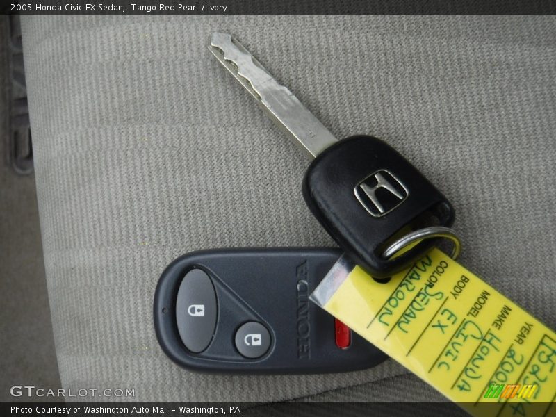 Tango Red Pearl / Ivory 2005 Honda Civic EX Sedan