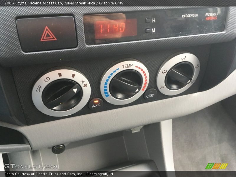 Silver Streak Mica / Graphite Gray 2006 Toyota Tacoma Access Cab