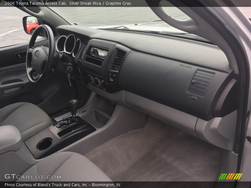 Silver Streak Mica / Graphite Gray 2006 Toyota Tacoma Access Cab