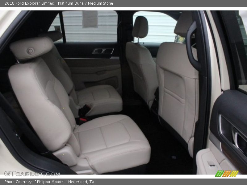 Platinum Dune / Medium Stone 2018 Ford Explorer Limited