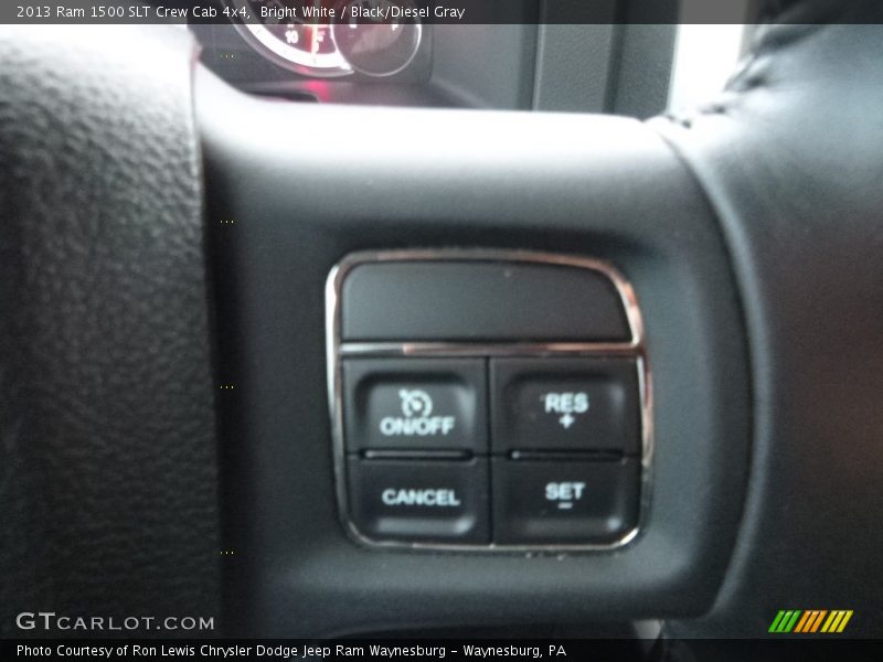 Bright White / Black/Diesel Gray 2013 Ram 1500 SLT Crew Cab 4x4