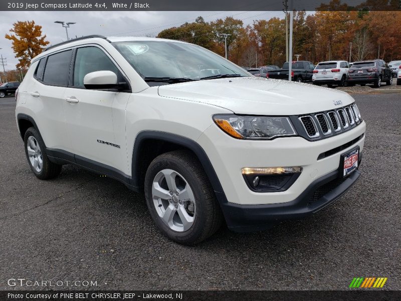 White / Black 2019 Jeep Compass Latitude 4x4