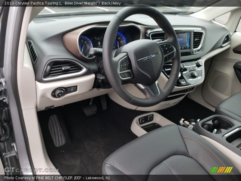 Billet Silver Metallic / Black/Alloy 2019 Chrysler Pacifica Touring L