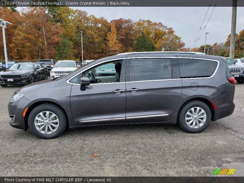 Granite Crystal Metallic / Black/Alloy 2019 Chrysler Pacifica Touring L