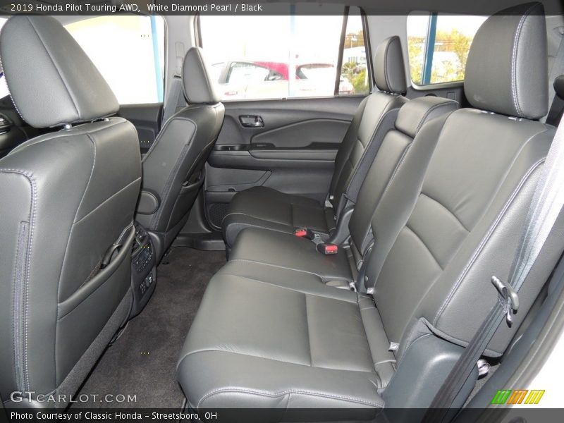 White Diamond Pearl / Black 2019 Honda Pilot Touring AWD