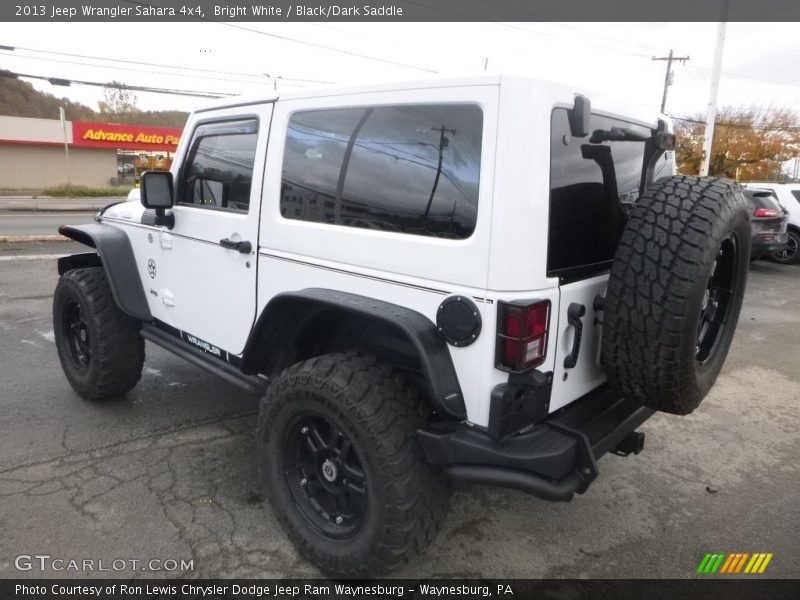 Bright White / Black/Dark Saddle 2013 Jeep Wrangler Sahara 4x4