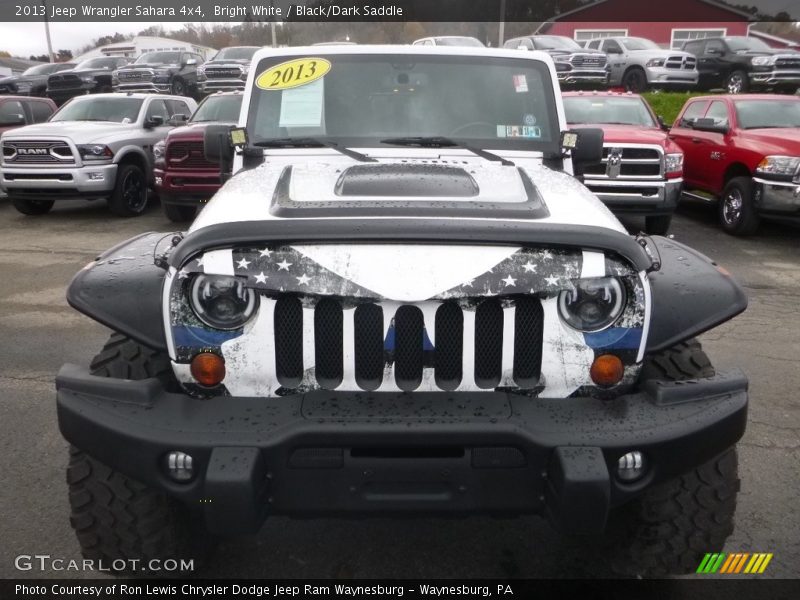 Bright White / Black/Dark Saddle 2013 Jeep Wrangler Sahara 4x4