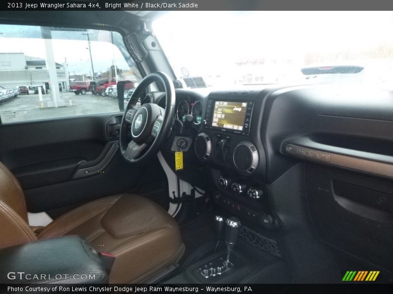 Bright White / Black/Dark Saddle 2013 Jeep Wrangler Sahara 4x4