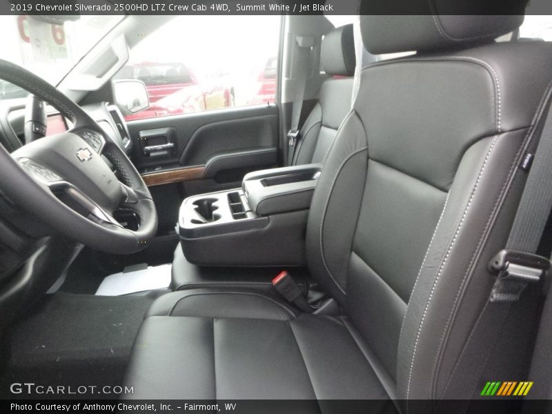 Summit White / Jet Black 2019 Chevrolet Silverado 2500HD LTZ Crew Cab 4WD