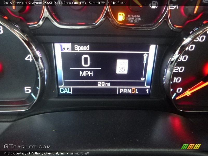 Summit White / Jet Black 2019 Chevrolet Silverado 2500HD LTZ Crew Cab 4WD