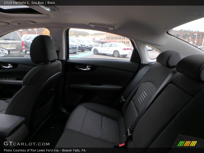 Sea Blue / Black 2019 Kia Forte S