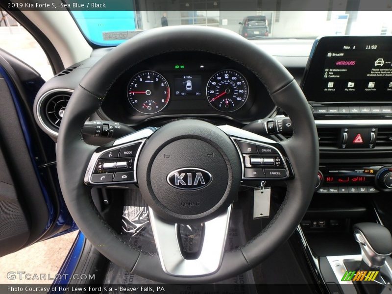 Sea Blue / Black 2019 Kia Forte S