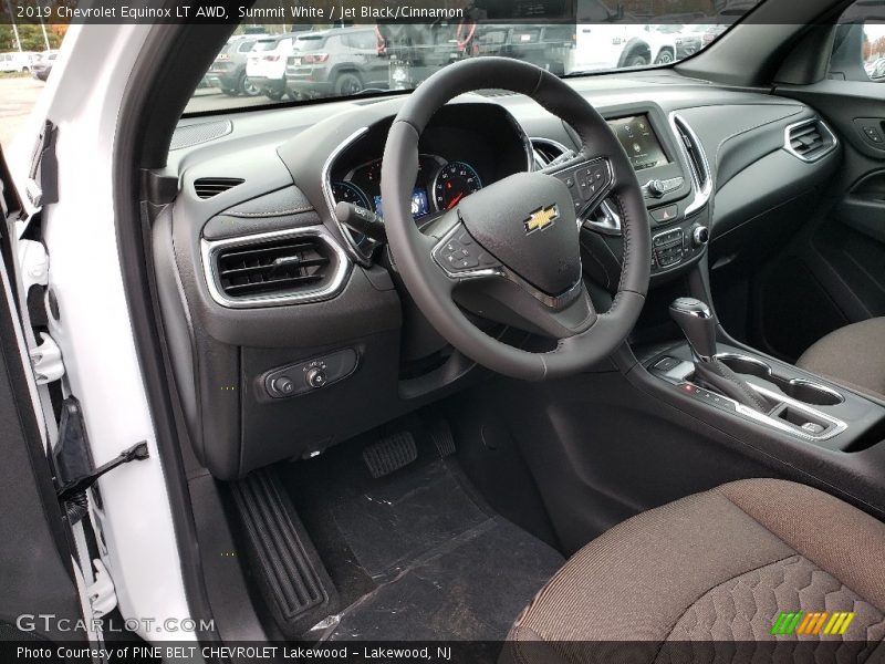 Summit White / Jet Black/Cinnamon 2019 Chevrolet Equinox LT AWD