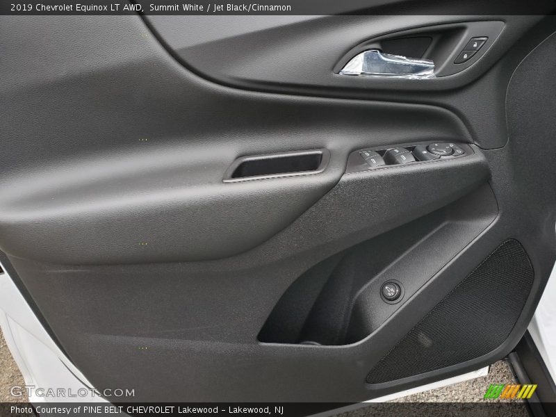 Summit White / Jet Black/Cinnamon 2019 Chevrolet Equinox LT AWD