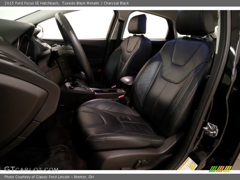 Tuxedo Black Metallic / Charcoal Black 2015 Ford Focus SE Hatchback