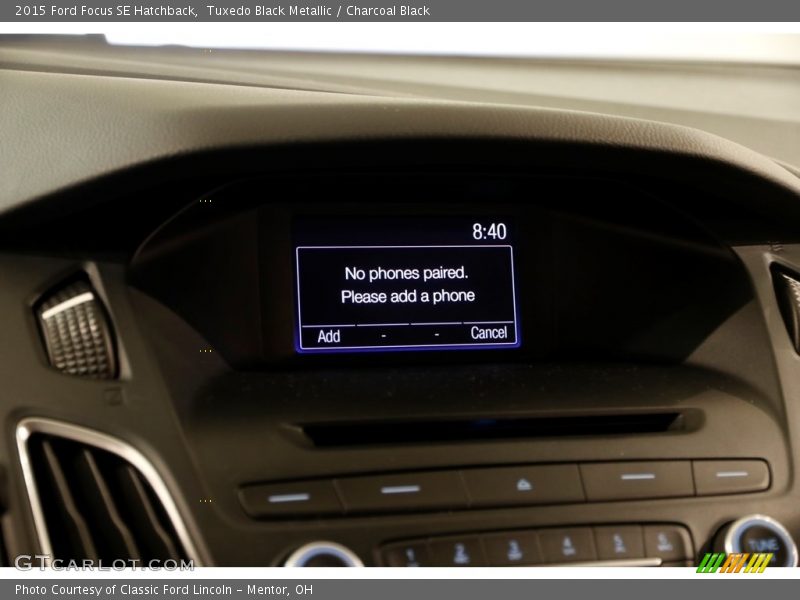 Tuxedo Black Metallic / Charcoal Black 2015 Ford Focus SE Hatchback