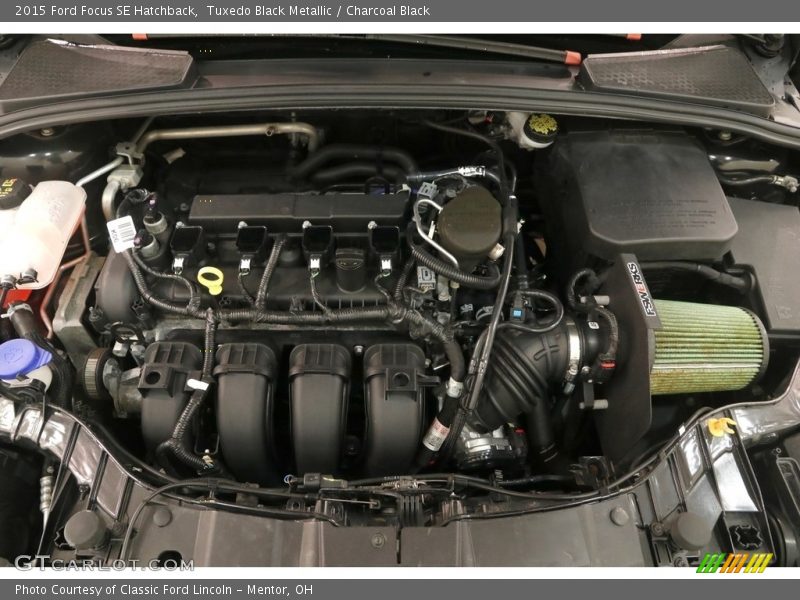 Tuxedo Black Metallic / Charcoal Black 2015 Ford Focus SE Hatchback