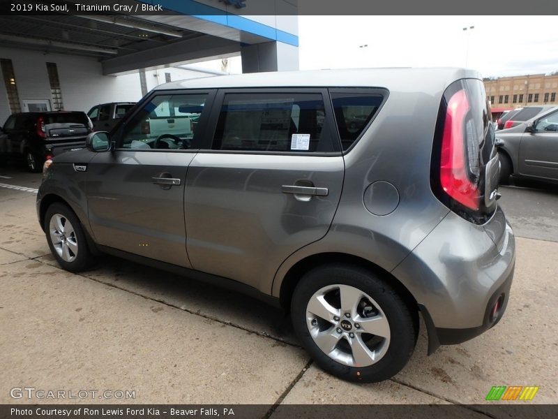Titanium Gray / Black 2019 Kia Soul